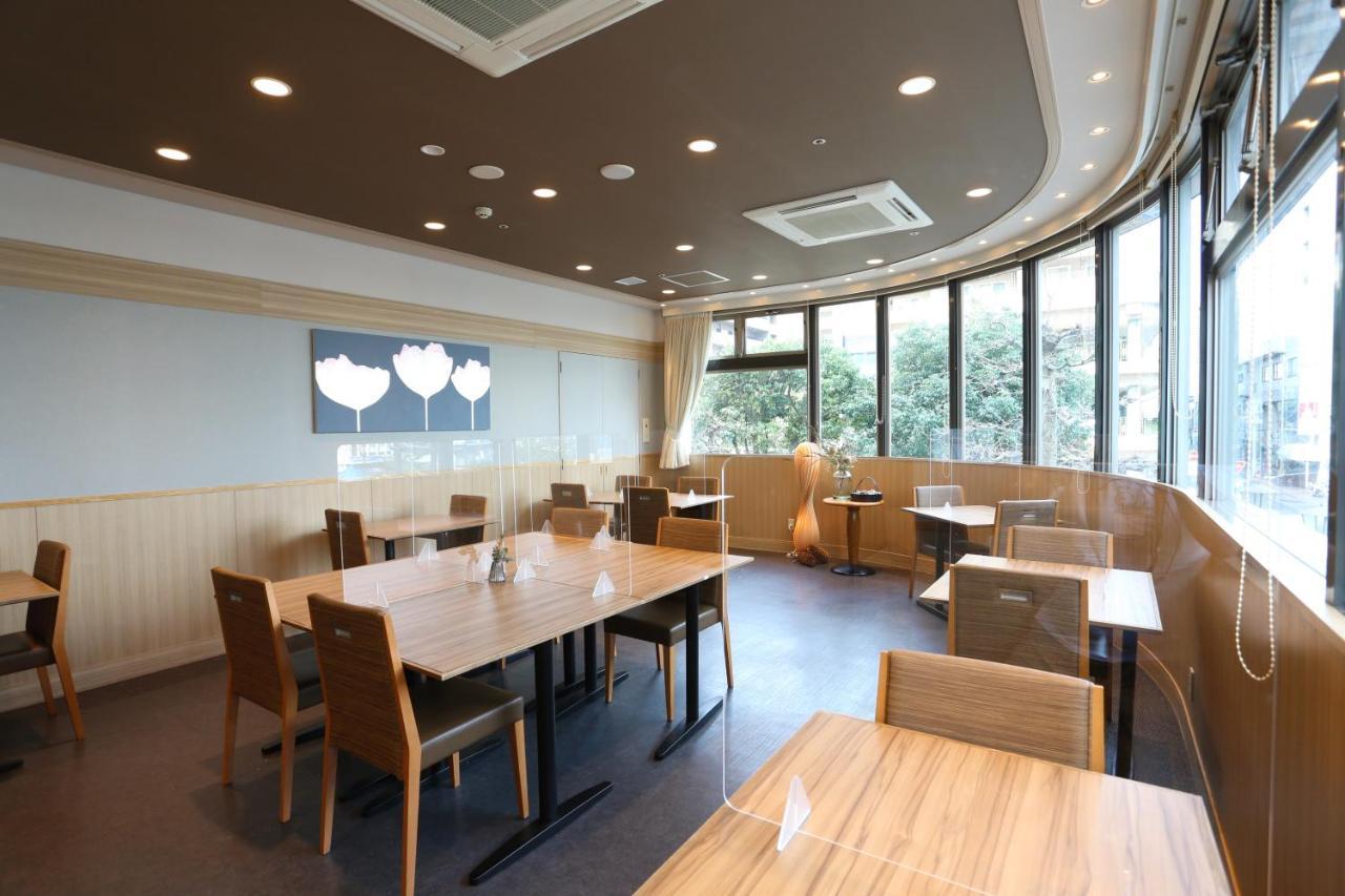 Okayama Koraku Hotel Buitenkant foto