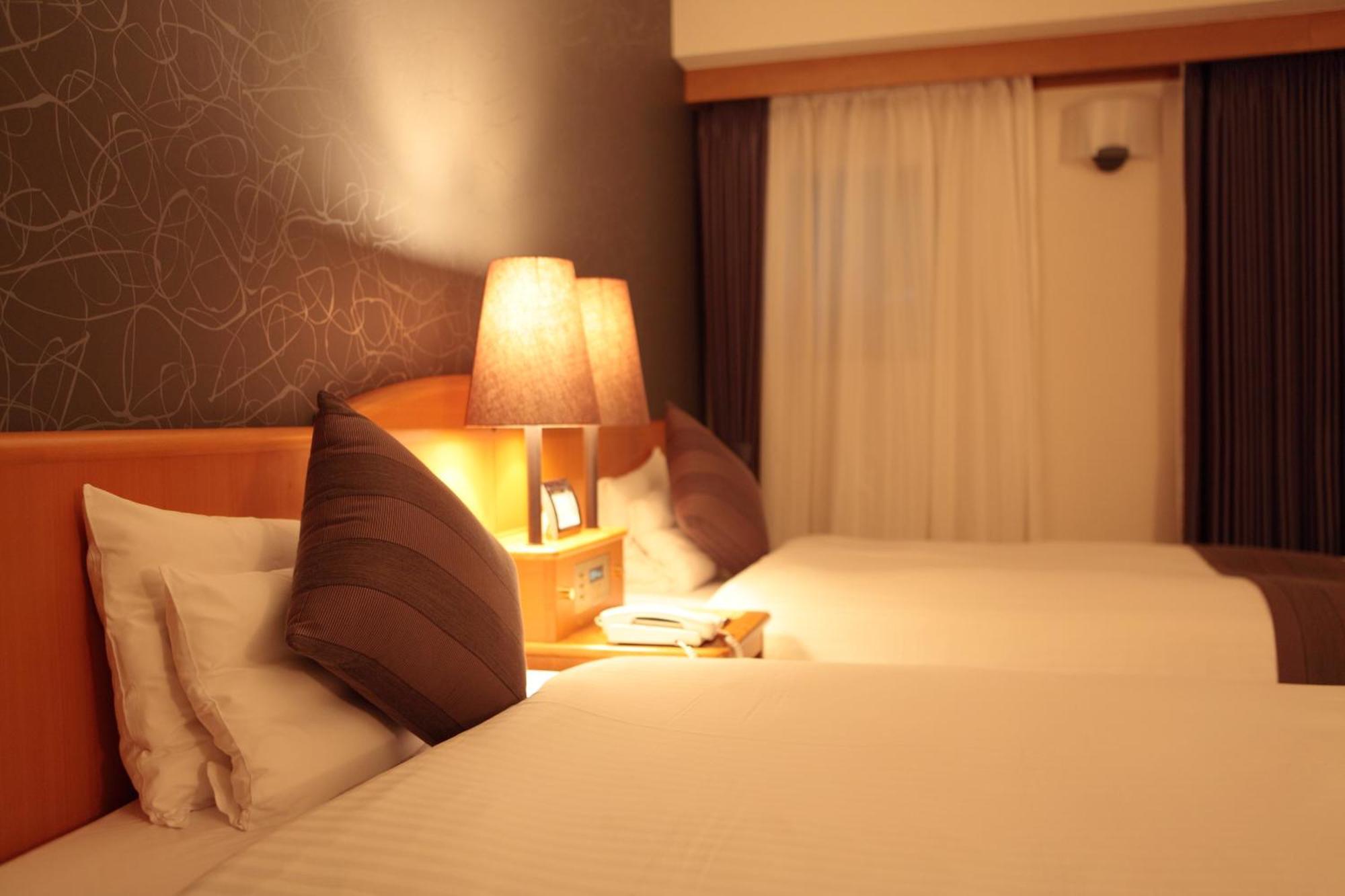 Okayama Koraku Hotel Buitenkant foto