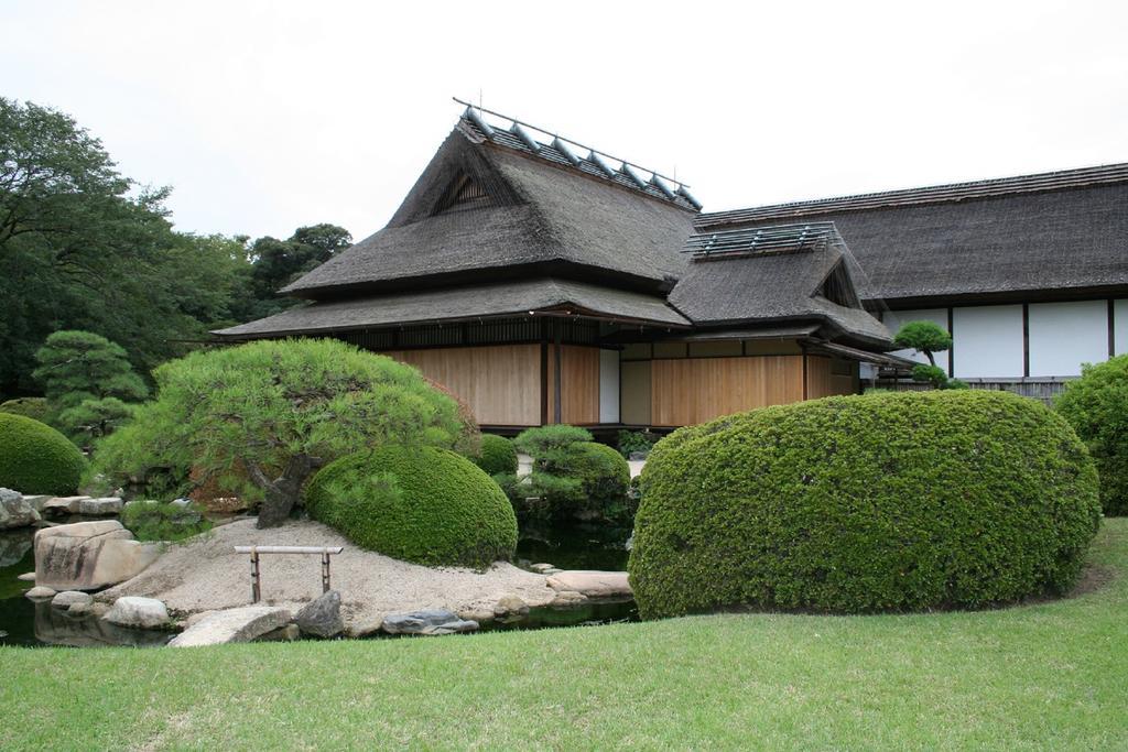 Okayama Koraku Hotel Buitenkant foto