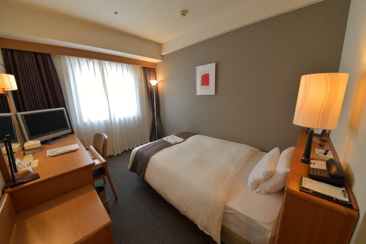 Okayama Koraku Hotel Buitenkant foto
