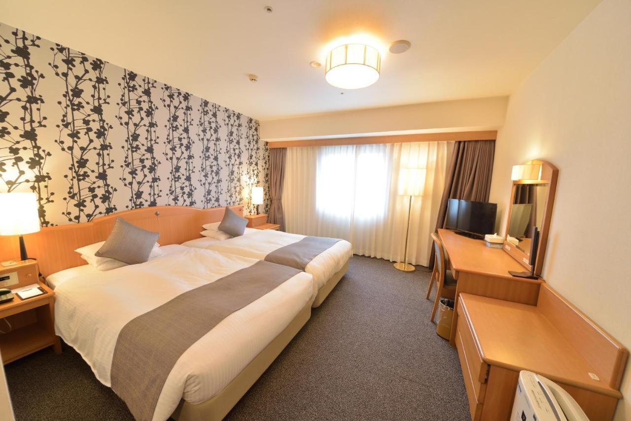 Okayama Koraku Hotel Buitenkant foto