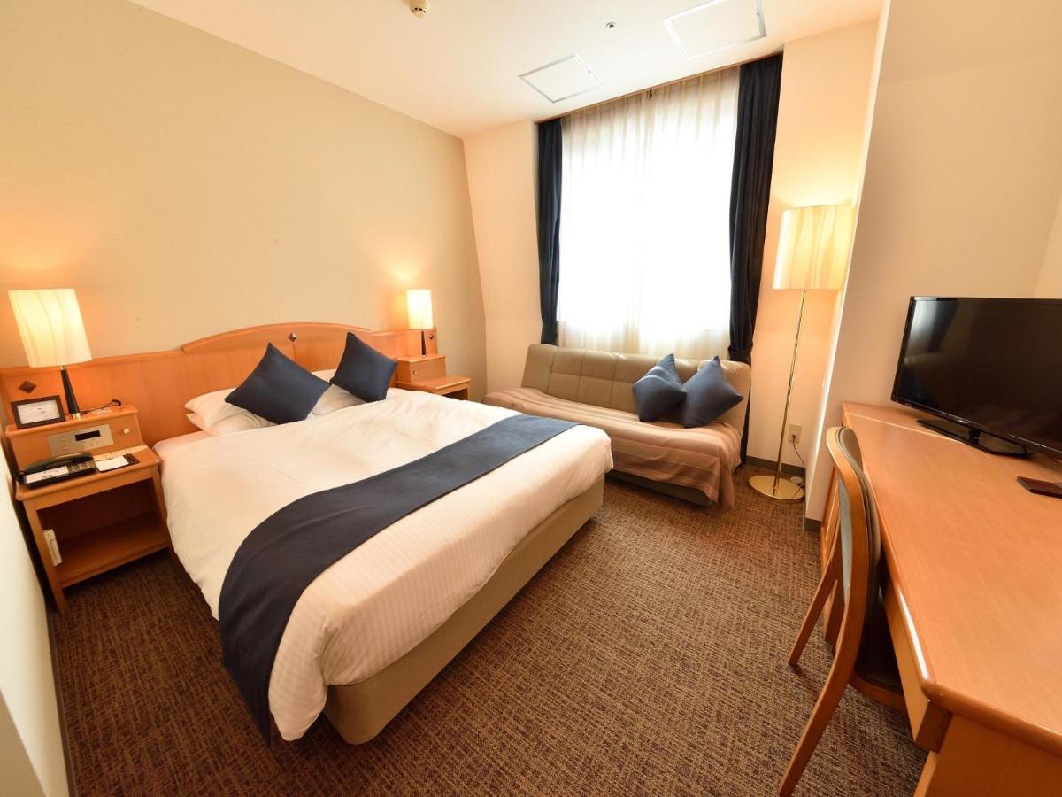 Okayama Koraku Hotel Buitenkant foto
